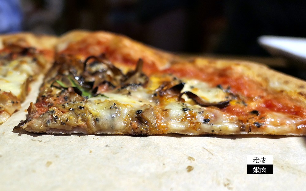 台北萬華排隊美食推薦 | 巷弄間手工拿坡里披薩【CURA PIZZA】是不預約會很難吃到的店 - 老皮嫩肉的流水帳生活