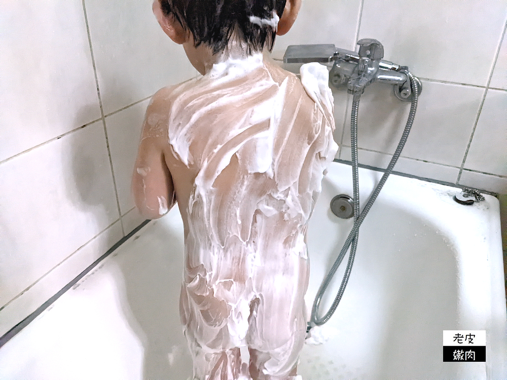 寶寶親膚產品開箱 | 【妮貝舒】嫩寶系列有洗髮沐浴乳、舒緩膏、乳液，洗澡不慌亂是新手爸媽最佳選擇 - 老皮嫩肉的流水帳生活