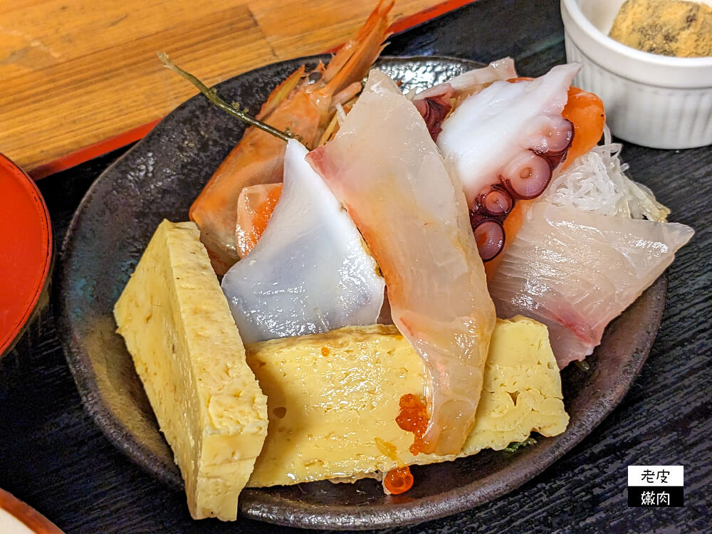 那霸美食-魚屋直營食堂 魚まる|漁師食堂 海鮮丼定食不用台幣400元 - 老皮嫩肉的流水帳生活