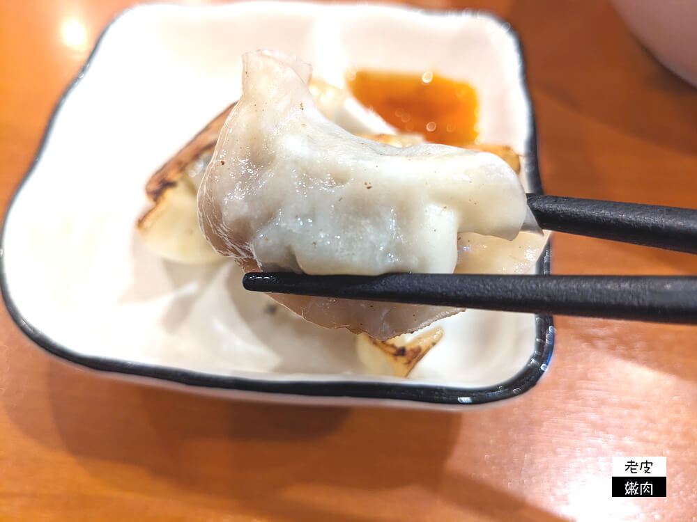 日本沖繩拉麵-暖暮拉麵|最接近台灣人胃的拉麵 國際通美食 - 老皮嫩肉的流水帳生活