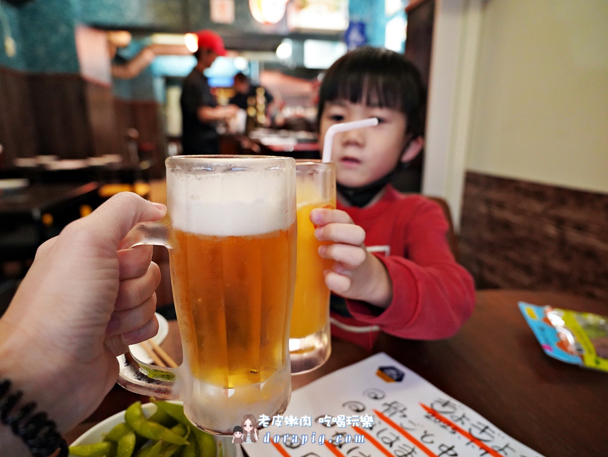 沖繩國際通推薦美榮橋站旁【ぎょぎょ丸】 生啤一杯100円 還有新鮮鮪魚生魚片 - 老皮嫩肉的流水帳生活