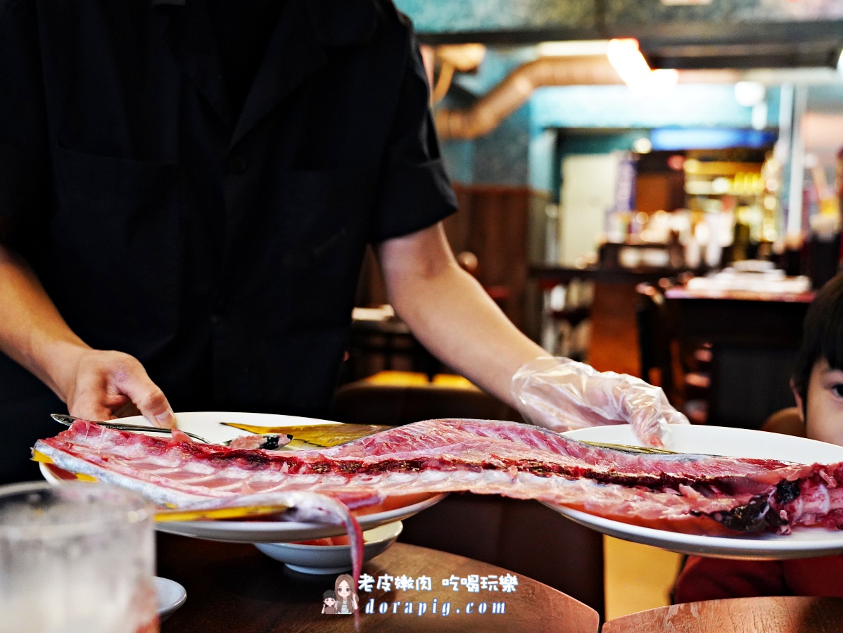 沖繩國際通推薦美榮橋站旁【ぎょぎょ丸】 生啤一杯100円 還有新鮮鮪魚生魚片 - 老皮嫩肉的流水帳生活