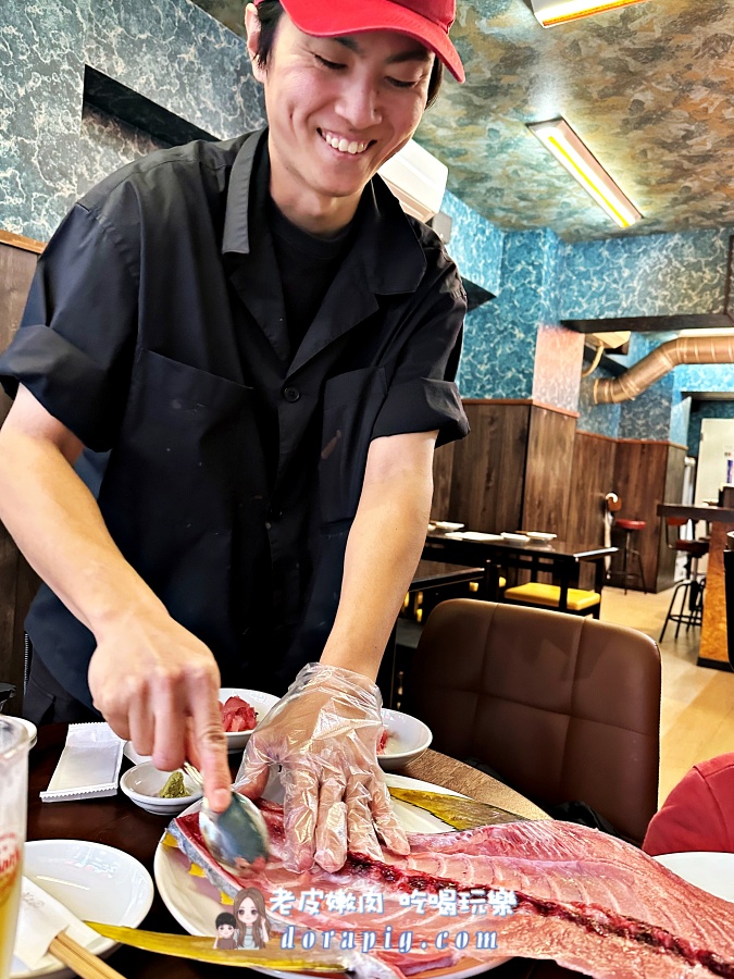 沖繩國際通推薦美榮橋站旁【ぎょぎょ丸】 生啤一杯100円 還有新鮮鮪魚生魚片 - 老皮嫩肉的流水帳生活