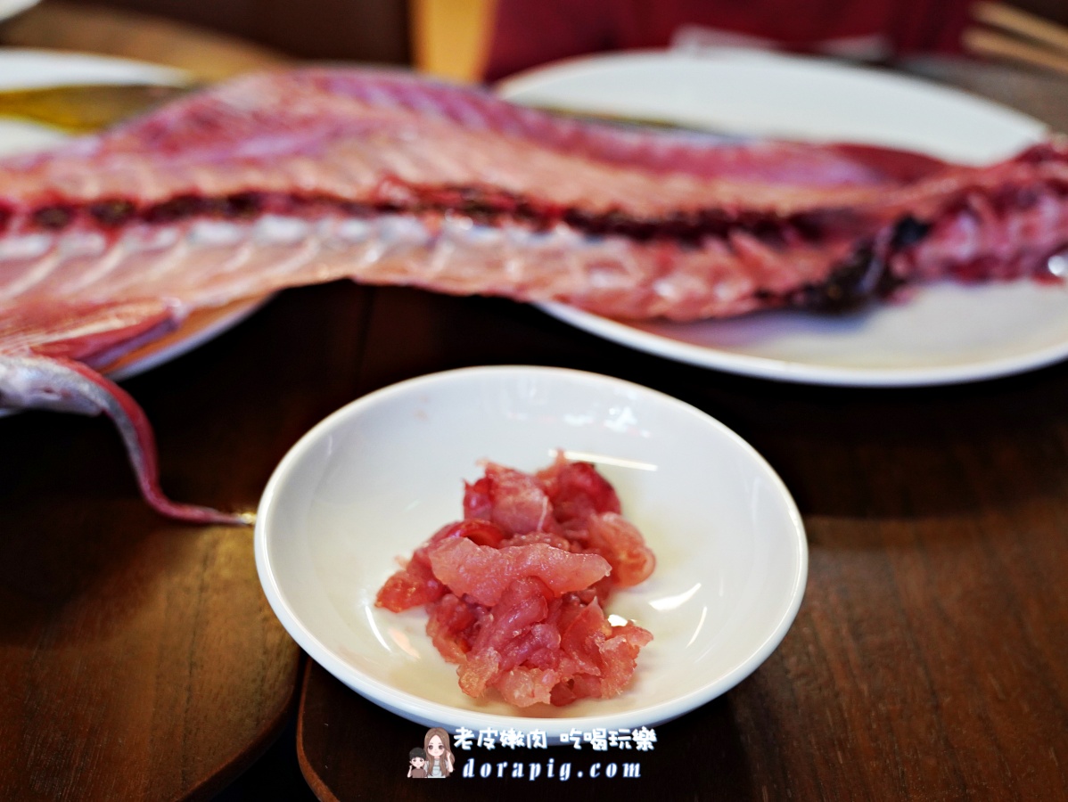 沖繩國際通推薦美榮橋站旁【ぎょぎょ丸】 生啤一杯100円 還有新鮮鮪魚生魚片 - 老皮嫩肉的流水帳生活