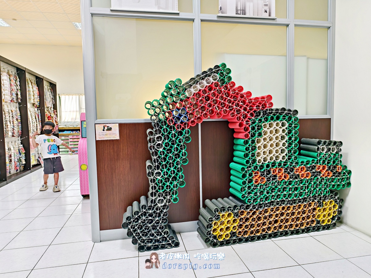 彰化鹿港免費景點【緞帶王觀光工廠】深入探索台灣MIT的創意奇蹟與DIY樂趣 - 老皮嫩肉的流水帳生活 彰化鹿港免費景點【緞帶王觀光工廠】深入探索台灣MIT的創意奇蹟與DIY樂趣 - 老皮嫩肉的流水帳生活