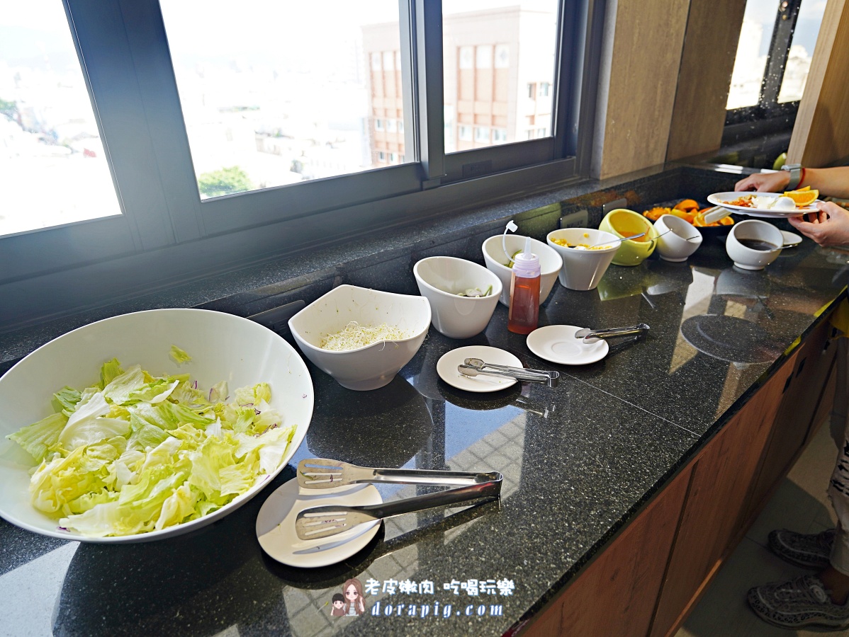 台東市區住宿推薦【友愛山序漫旅】住高樓層可以看到太平洋 - 老皮嫩肉的流水帳生活