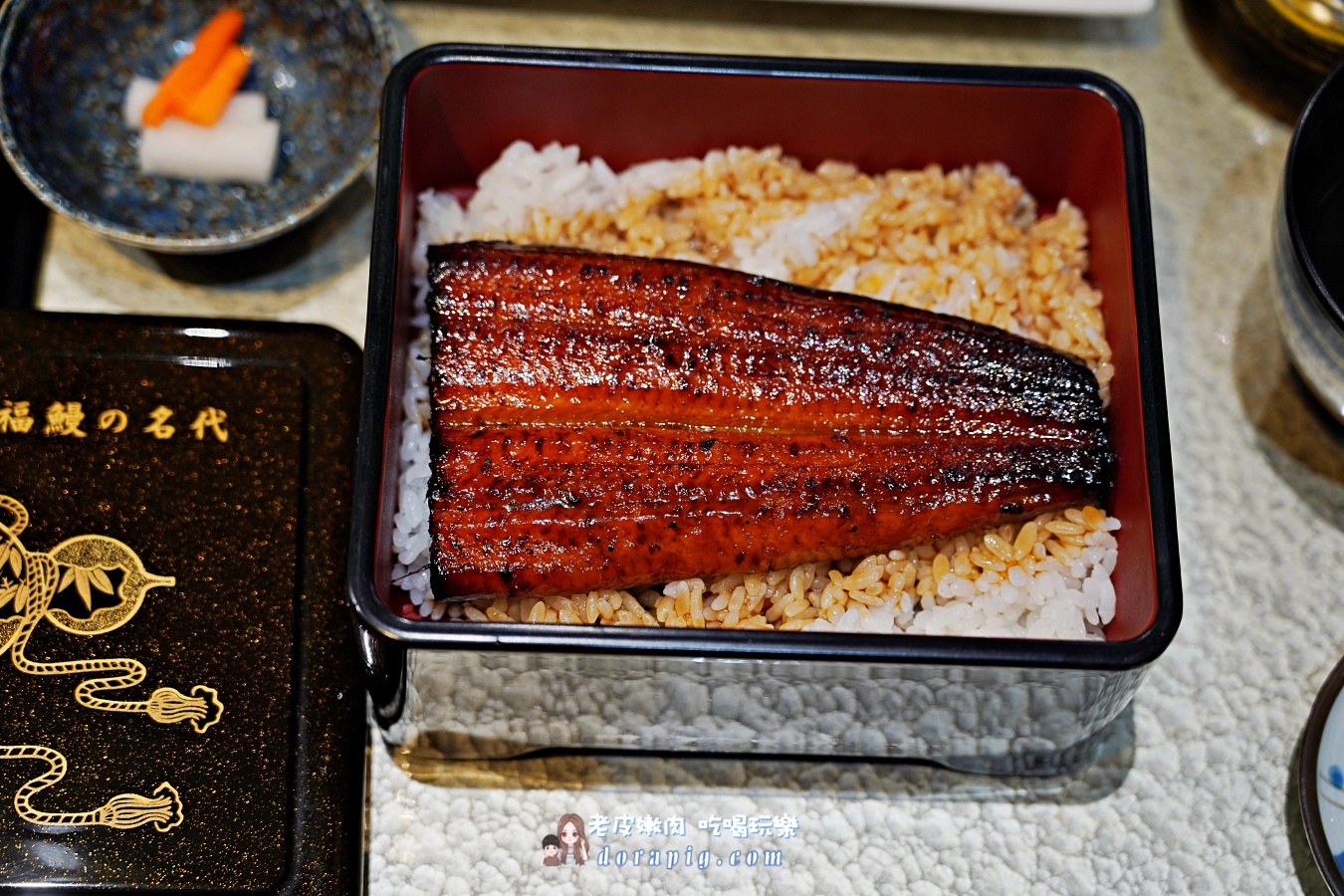 沖繩老饕必吃【黑船鰻魚飯】秘醬極致奢華享受 一生必訪的鰻魚殿堂 - 老皮嫩肉的流水帳生活 沖繩老饕必吃【黑船鰻魚飯】秘醬極致奢華享受 一生必訪的鰻魚殿堂 - 老皮嫩肉的流水帳生活