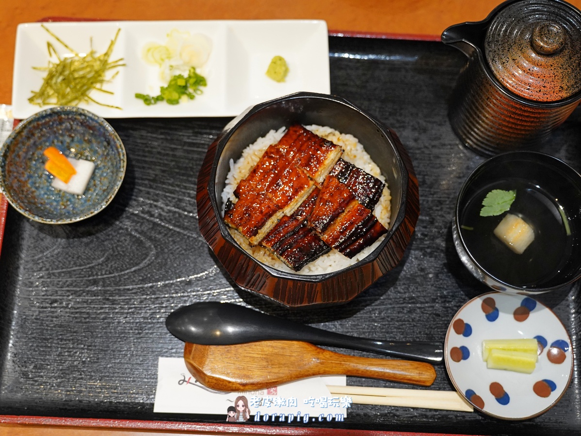 沖繩老饕必吃【黑船鰻魚飯】秘醬極致奢華享受 一生必訪的鰻魚殿堂 - 老皮嫩肉的流水帳生活 沖繩老饕必吃【黑船鰻魚飯】秘醬極致奢華享受 一生必訪的鰻魚殿堂 - 老皮嫩肉的流水帳生活