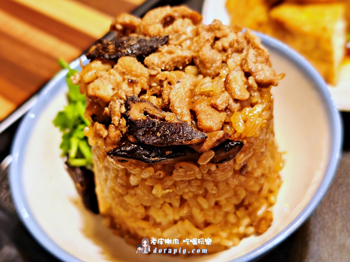 大溪老街【游記百年油飯】百年滋味，招牌油飯 一口入魂的古早味 - 老皮嫩肉的流水帳生活