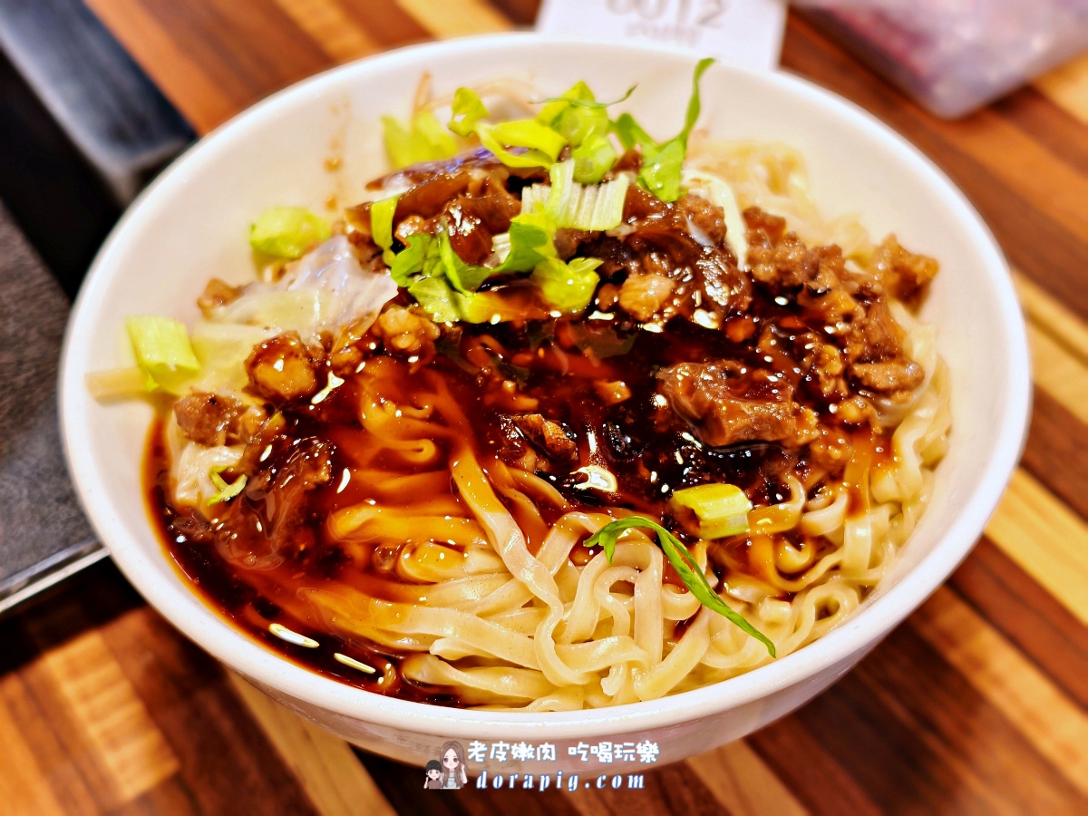 大溪老街【游記百年油飯】百年滋味，招牌油飯 一口入魂的古早味 - 老皮嫩肉的流水帳生活