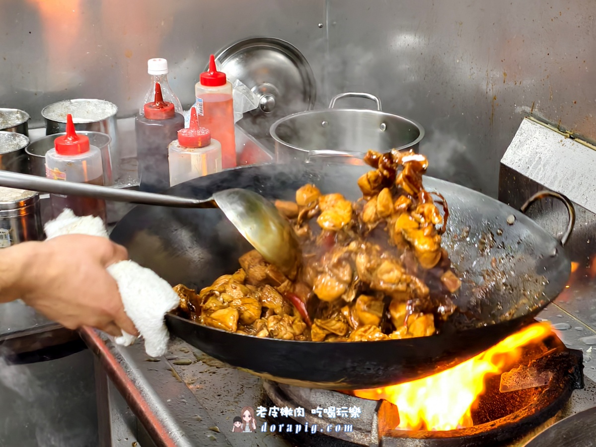 桃園夜市傳奇【宏典便當】 排隊也甘願的在地銷魂美味，CP值爆棚 - 老皮嫩肉的流水帳生活