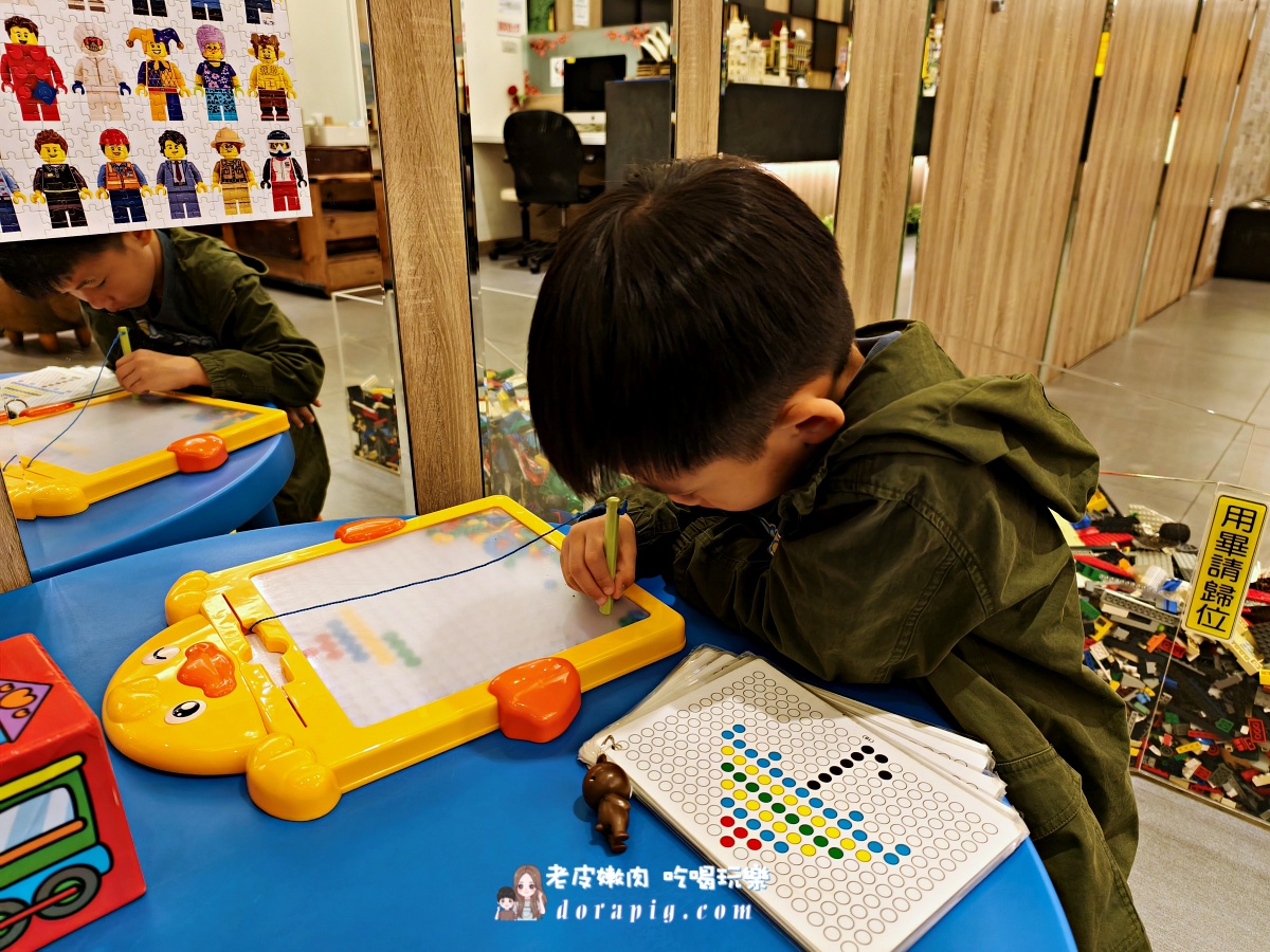 礁溪溫泉住宿推薦【瑞德童話藝宿湯旅】樂高、桌遊又是溫泉,開啟宜蘭親子藝術之旅 - 老皮嫩肉的流水帳生活 礁溪溫泉住宿推薦【瑞德童話藝宿湯旅】樂高、桌遊又是溫泉,開啟宜蘭親子藝術之旅 - 老皮嫩肉的流水帳生活